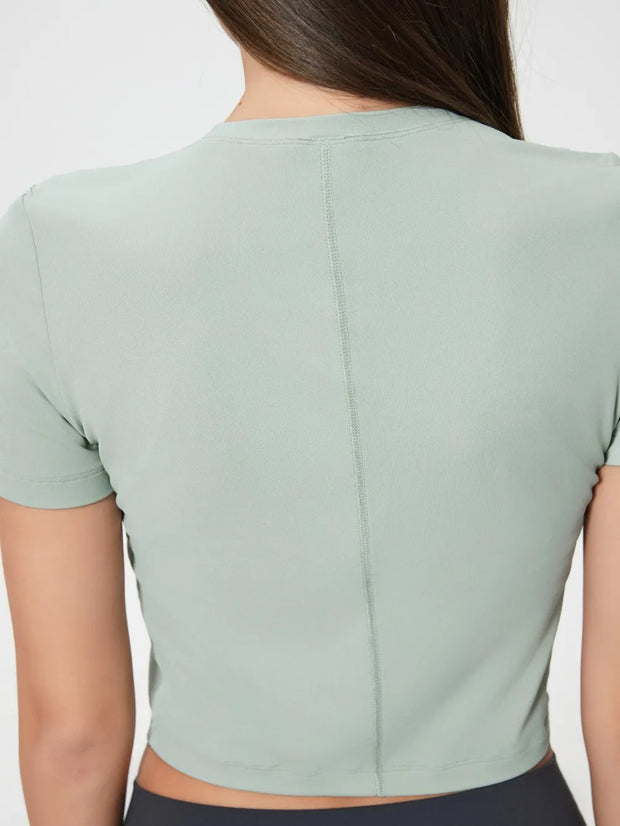 High elasticity breathable fitness yoga suit for women slim fit and slimming running short sleeved T-shirt